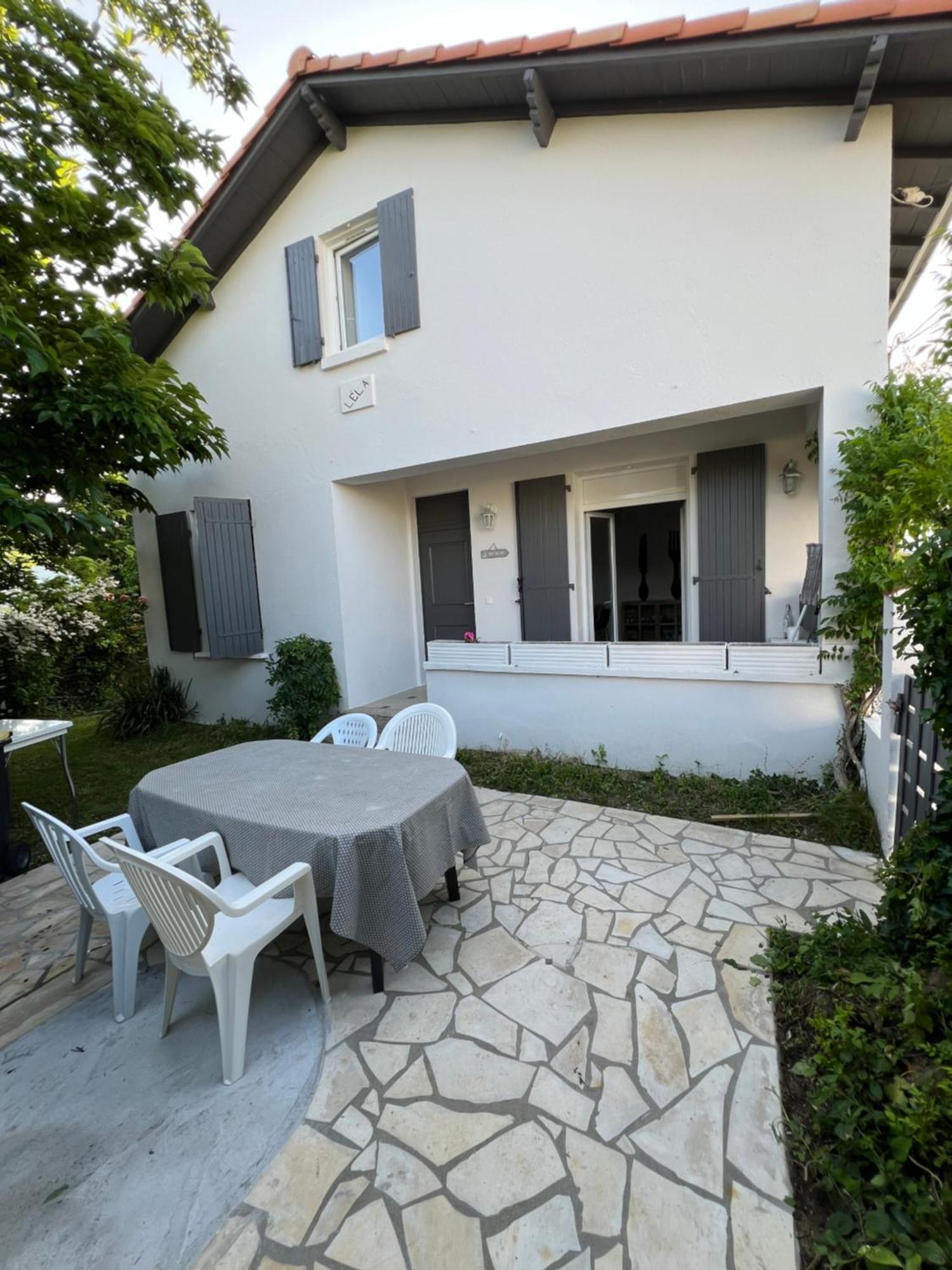 Maison 8 Pers A 900 M De La Mer Au Calme Vaux-sur-Mer Luaran gambar